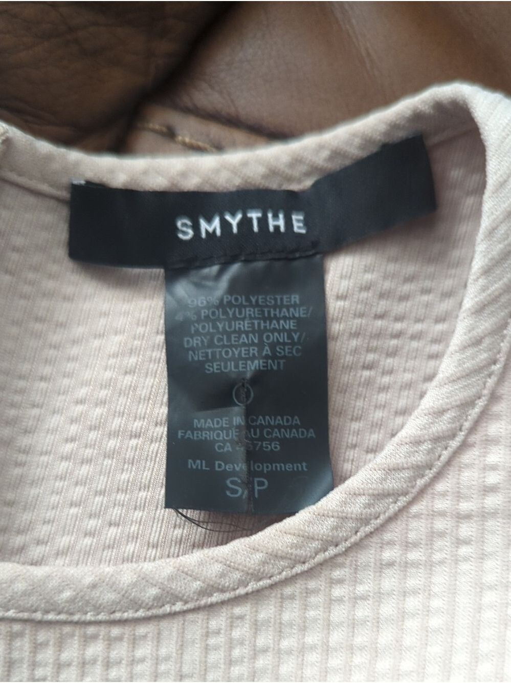 SMYTHE Keyhole Ruched Top - Picture 8 of 9